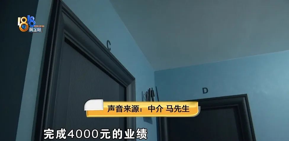DƬ